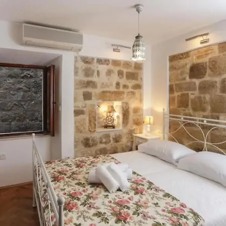 Figura Suites Ragusa Esterno foto