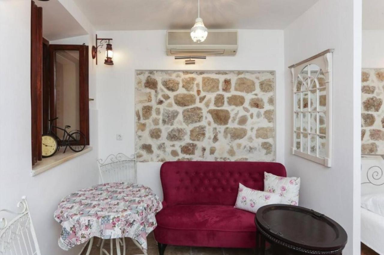 Apartment Figura